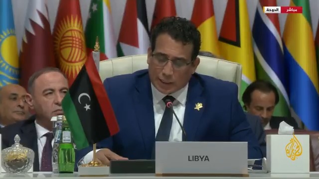 رئيس مجلس الرئاسة بليبيا: لن نترك دولة #قطر ولا أهلنا بغزة يواجهان مصيرهما بمفردهما فالقضية واحدة والمصير مشترك، ويجب اتخاذ موقف موحد في مجلس الأمن ضد العدوان على #قطر ووقف الحرب على غزة #قمة_الدوحة #الأخبار