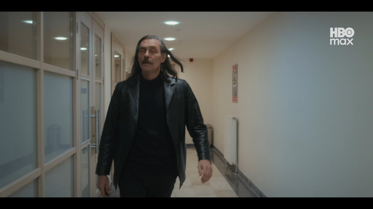 🚨 SEZON FİNALİ 🚨 Vaziyet aldık bekliyoruz amirim! Çekiç ve Gül: Bir Behzat Ç. Hikayesi, 3. sezon finaliyle 19 Eylül Cuma sadece HBO Max'te.