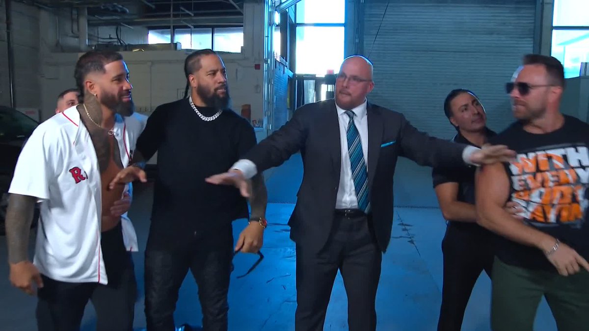 LA Knight wasting no time confronting Jey Uso after what happened last week... 👀