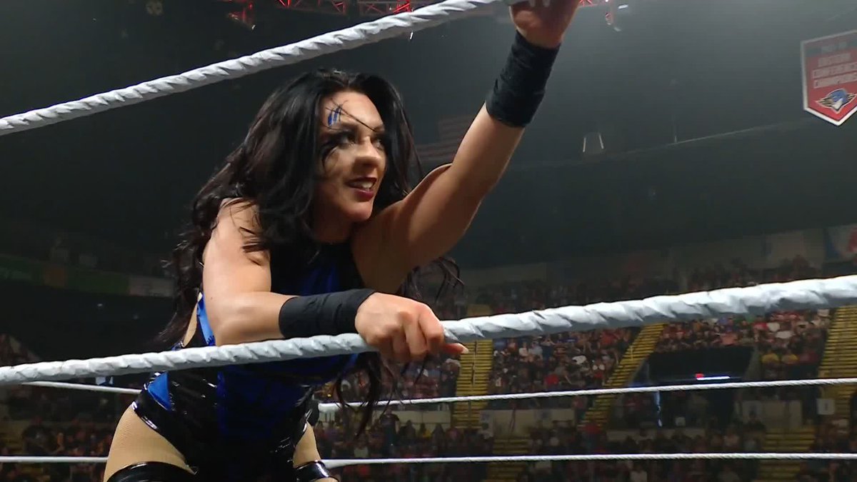 Days before her Women's World Title Match at WRESTLEPALOOZA, Stephanie Vaquer is LOCKED IN TONIGHT on Raw! 🔥