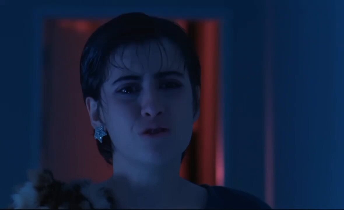 eu não sou a bonequinha dele!!! eu sou a dama do lotação!!! eu sou a putoną de ipanema!!! eu sou a putą que o pariu!!!