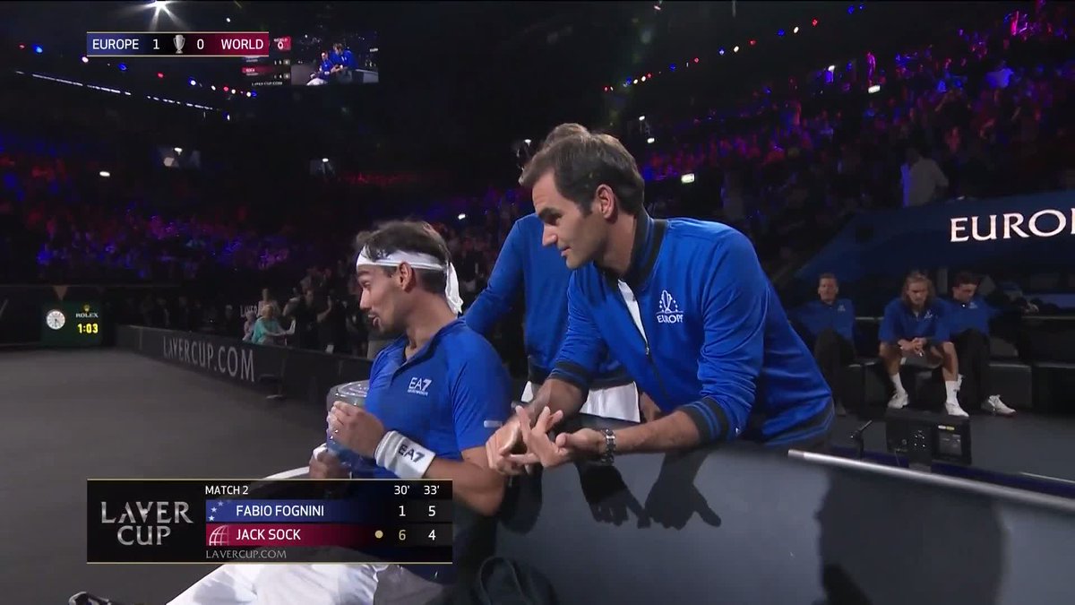 Si Roger y Rafa te aconsejan, obedeces 🙌 Un momento icónico de la Laver Cup, que vuelve esta semana en San Francisco 🌉