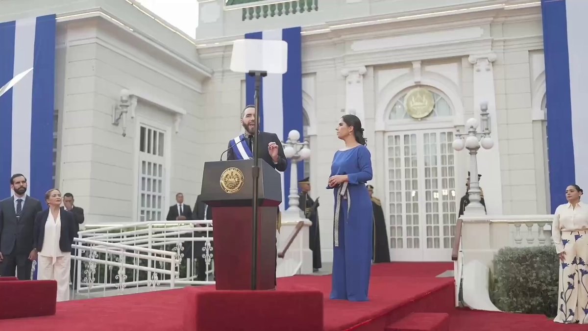 Nuestro propio modelo: el salvadoreño 🇸🇻