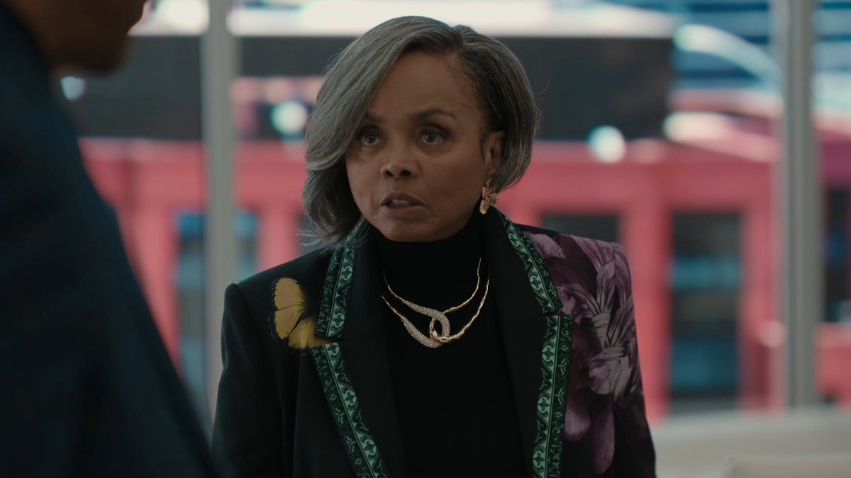 Debbi Morgan is back in Beauty in Black and omg ☠️