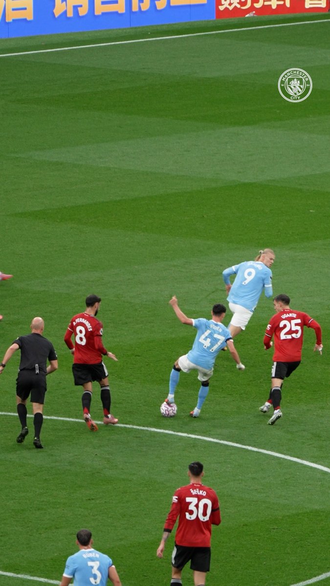 This is sick from Foden, Just imagined a certain player trying this and I burst out laughing.