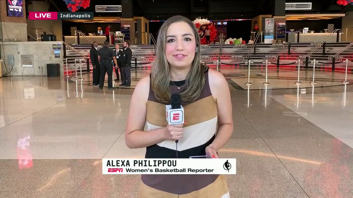 "The Fever feel like they've had to play with their backs against the wall pretty much all of the second half of the season and so this is just another example of them needing to do just that." Alexa Philippou on how Indiana is approaching the elimination game at home vs. the Dream ✍️