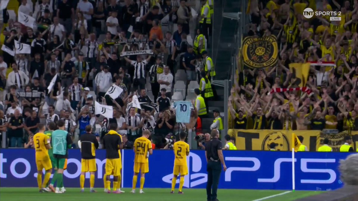 SCENES IN TURIN 🤯 Lloyd Kelly makes it 4-4 for Juventus against Dortmund in the 96th minute! 🍿 📺 TNT Sports &amp; discovery+ UK