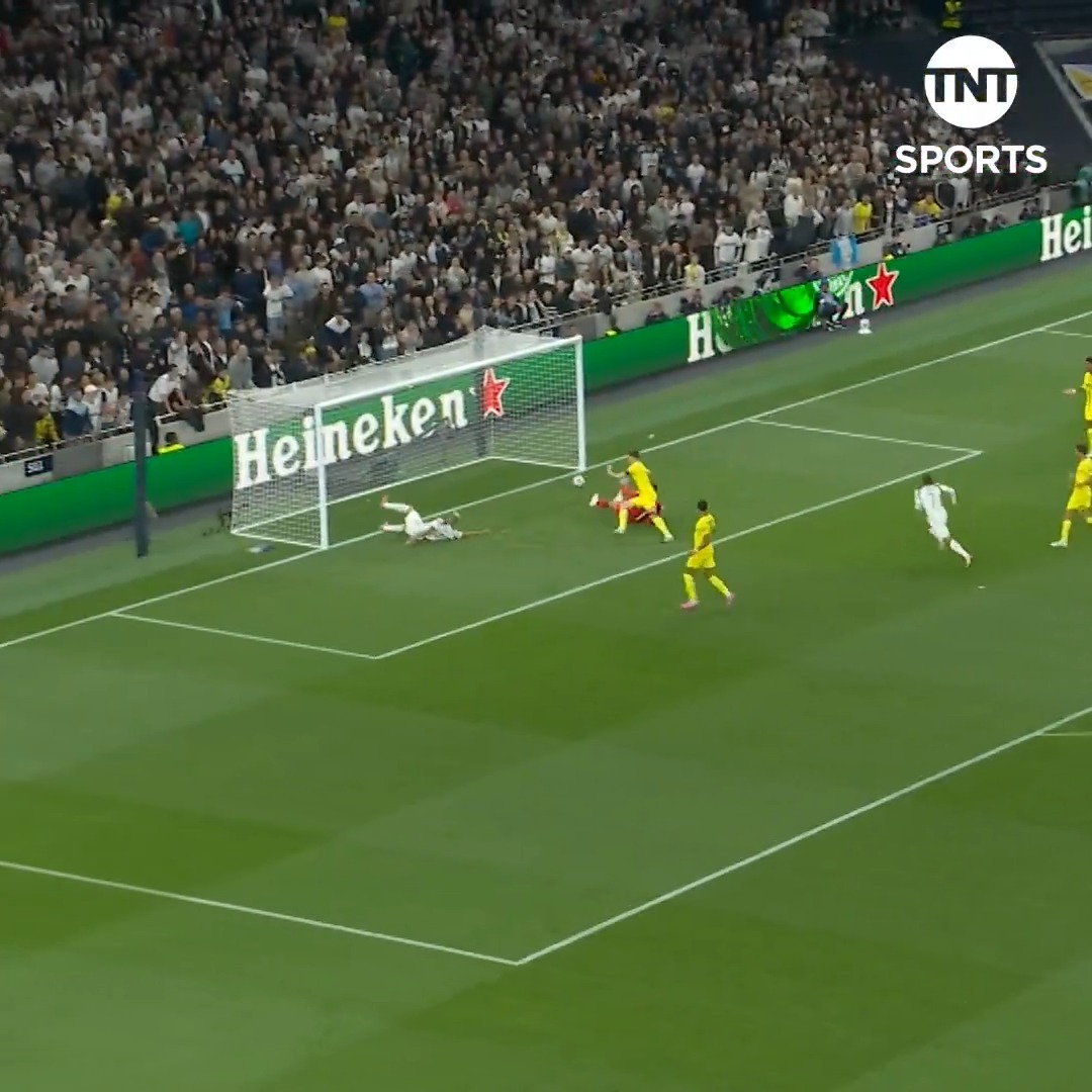 A bizarre own goal gifts Tottenham a winning start to their Champions League campaign 😳