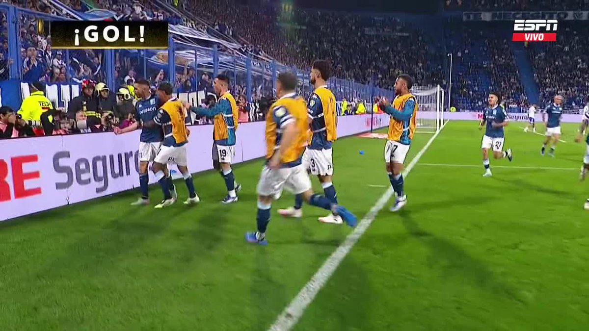 🔥🏆 MARAVILLA MARTÍNEZ Y EL 1-0. YA SON 50 GOLES EN RACING. 🤯