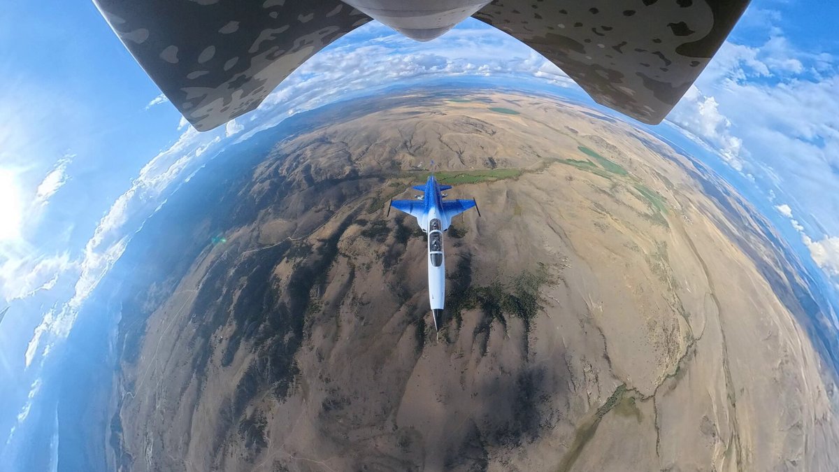 We have been experimenting with some new external cams--here is footage from the first of several F-5Fs flying with AlphaJets. Pretty cool that the entire Inspiration4 crew was airborne yesterday as we celebrated the 4th anniversary of our mission.