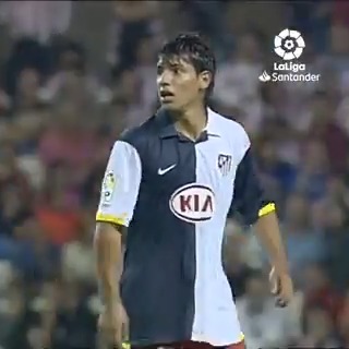 🇦🇷⭐️ 19 years ago today, Sergio Agüero scored his first goal for Atletico Madrid. He was 18-years-old at the time. 📈 Agüero scored a total of 426 career goals. 🕷️