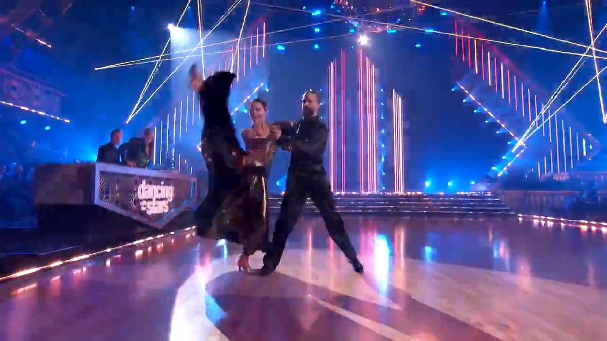 Now she’s shinin’ like she’s born to be 🤩 Whitney Leavitt and pro Mark Ballas are GLOWING in the #DWTS ballroom with their golden Tango!