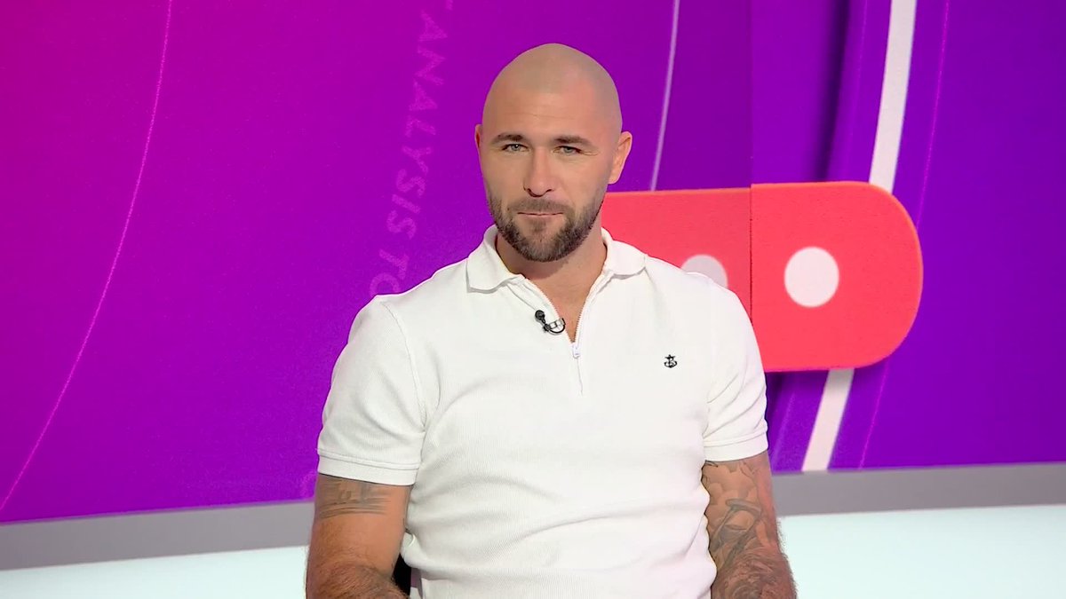 "I'm not buying into it" 😤 Charlie Austin does not agree with Martinelli and Trossard being branded 'finishers' by Mikel Arteta 🔴