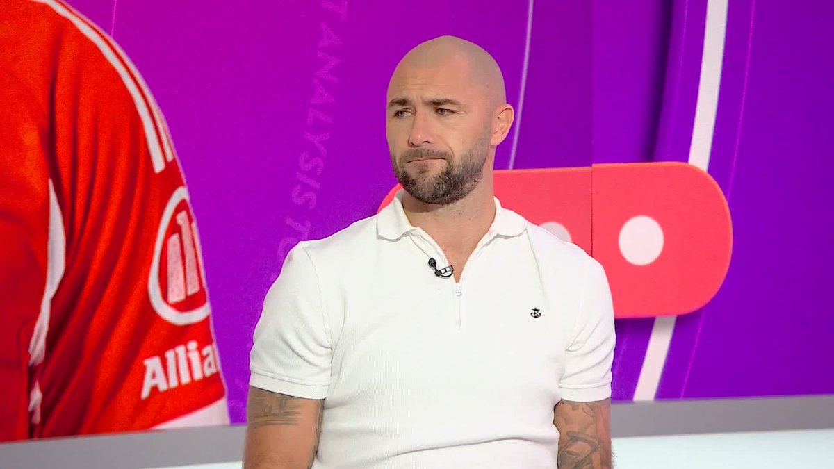 "If he stayed he would've broke it" ⚽️ Charlie Austin discusses whether Harry Kane should return to the Premier League to break the goalscoring record 👀
