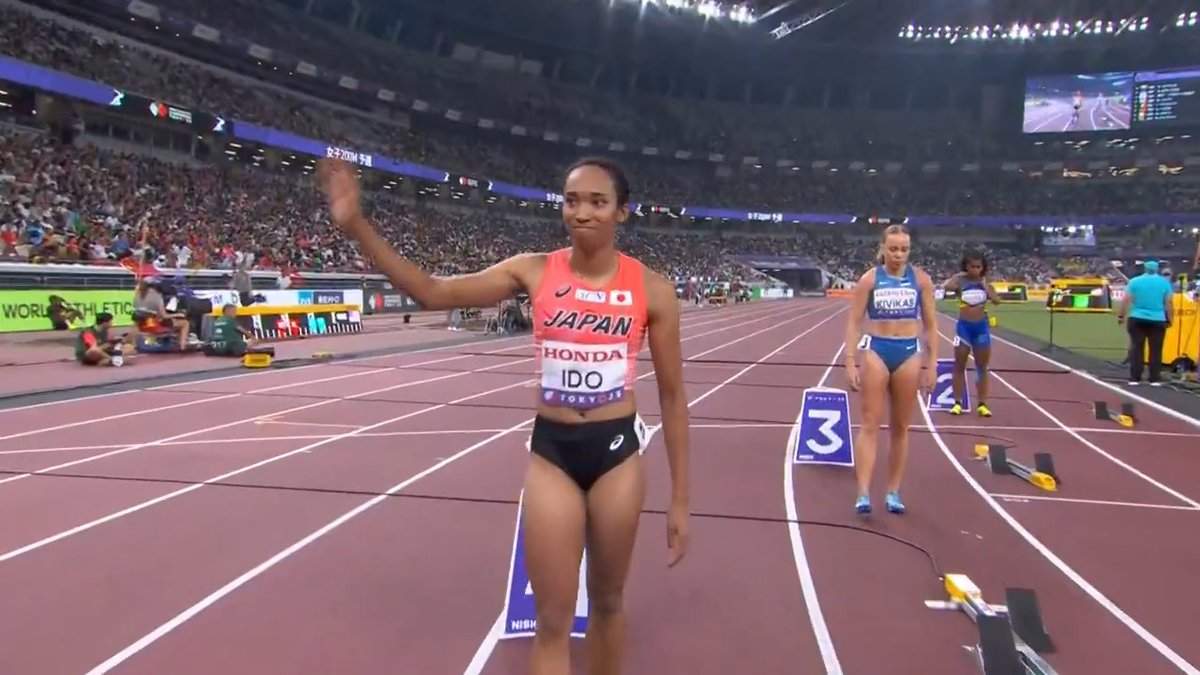 【東京世界陸上】 ⚔️最速女王決定戦 第2章⚔️ ▶️女子200m 予選5組 大会3連覇を狙う👑 🇯🇲ジャクソン 選手 1位 22秒33 準決勝へ👏 💐初の世界陸上で準決勝へ💐 🇯🇵井戸アビゲイル風果 選手 5位 22秒98 18日(木)21時24分頃〜 準決勝!!! 📺TBS系 生中継 ⚡️TVerでは放送同時 & 全49種目LIVE配信⚡