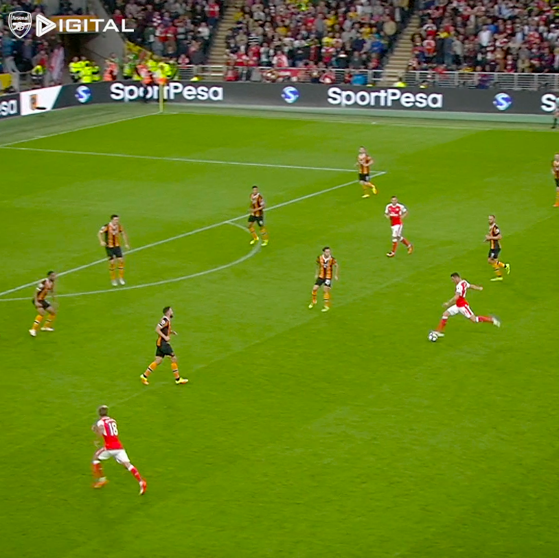 On this day in 2016: Granit Xhaka scored THAT goal, his first for the club, as Arsenal beat 10-man Hull City convincingly 4-1 away from home. ☄️ 🔴 Alexis (17’) 🟥 Livermore (40’) 🔴 Walcott (55’) 🟠 Snodgrass (79’ [p]) 🔴 Alexis (83’) 🔴 Xhaka (90+2’)