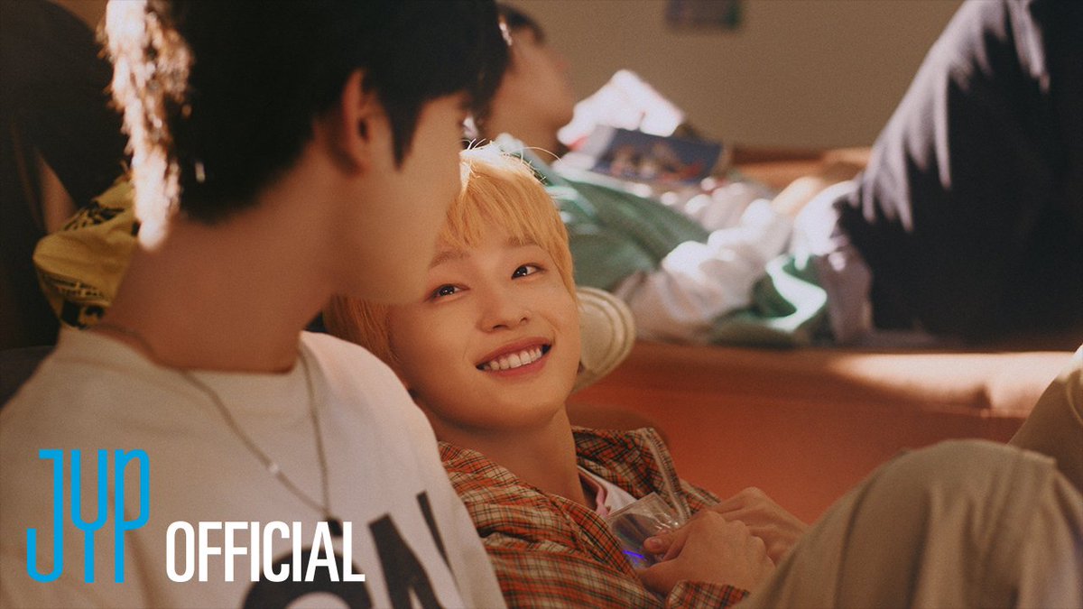 KickFlip(ํฅํ๋ฆฝ) "์ฒ์ ๋ถ๋ฌ๋ณด๋ ๋
ธ๋" M/V Teaser 1 KickFlip The 3rd Mini Album "My First Flip" 2025. 9. 22. 6PM(KST) Release! #KickFlip #ํฅํ๋ฆฝ #My_First_Flip #์ฒ์_๋ถ๋ฌ๋ณด๋_๋
ธ๋