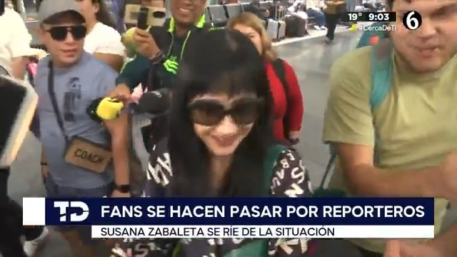 ▶️ Fans de Ricardo Pérez, conductor de ‘La Cotorrisa’ y novio de Susana Zabaleta, se hicieron pasar como reporteros para evitar que la prensa se acercara a la actriz. 📺 #TrasLosFamosos con Maria Luisa Valdes D ⭐️