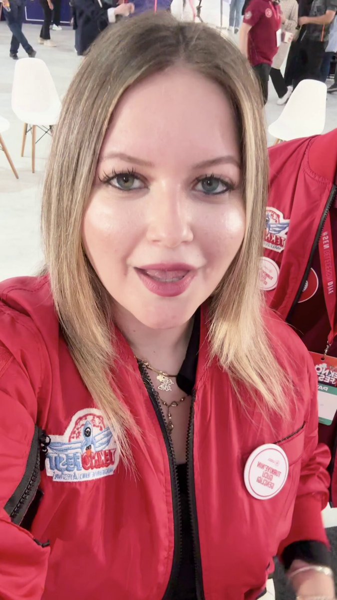 #TEKNOFEST'in ilk günü bitti ama heyecan devam ediyor!🇹🇷 Coşku ve mutluluk dolu ilk günden geriye kalanlar! 🚀 #MillîTeknolojiHamlesi #GSBHepYanında