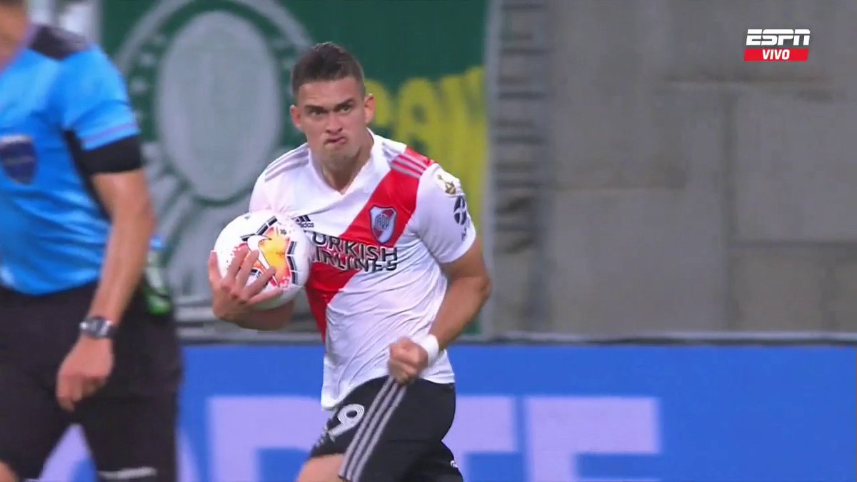 Gol de algún delantero nuestro esta noche contra Palmeiras duplica ganancias, y el triunfo de River paga a esta hora 2,80. 👉🏻 Juegan acá: con el código TURCOCARP tienen un bono de hasta 130 dólares.