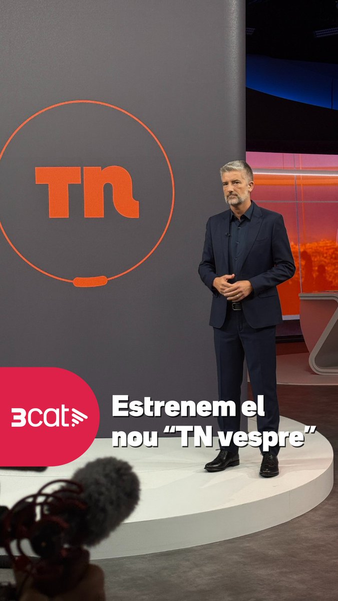 Així ha arrencat el nou “TN vespre” amb Toni Cruanyes. És el tret de sortida dels telenotícies de 3CatInfo, que compten amb un plató, una sintonia i una imatge totalment renovats!