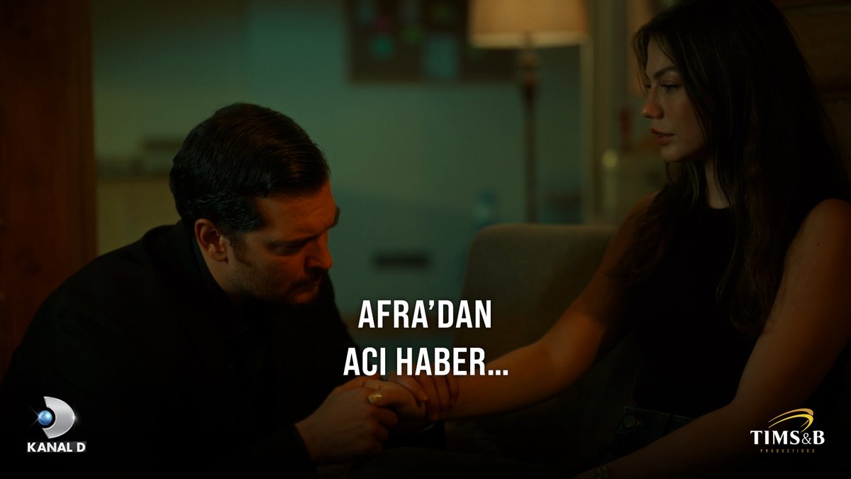 Demet Özdemir ben acı çekiyorum siz de çekin demiş bu nasıl sahne bu nasıl oyunculuk
