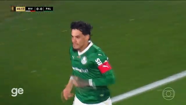 O cruzamento de Andreas Pereira e o gol de Gustavo Gómez. River Plate 0x1 Palmeiras no Monumental de Núñez. 🎥 TV Globo 📺 | ge