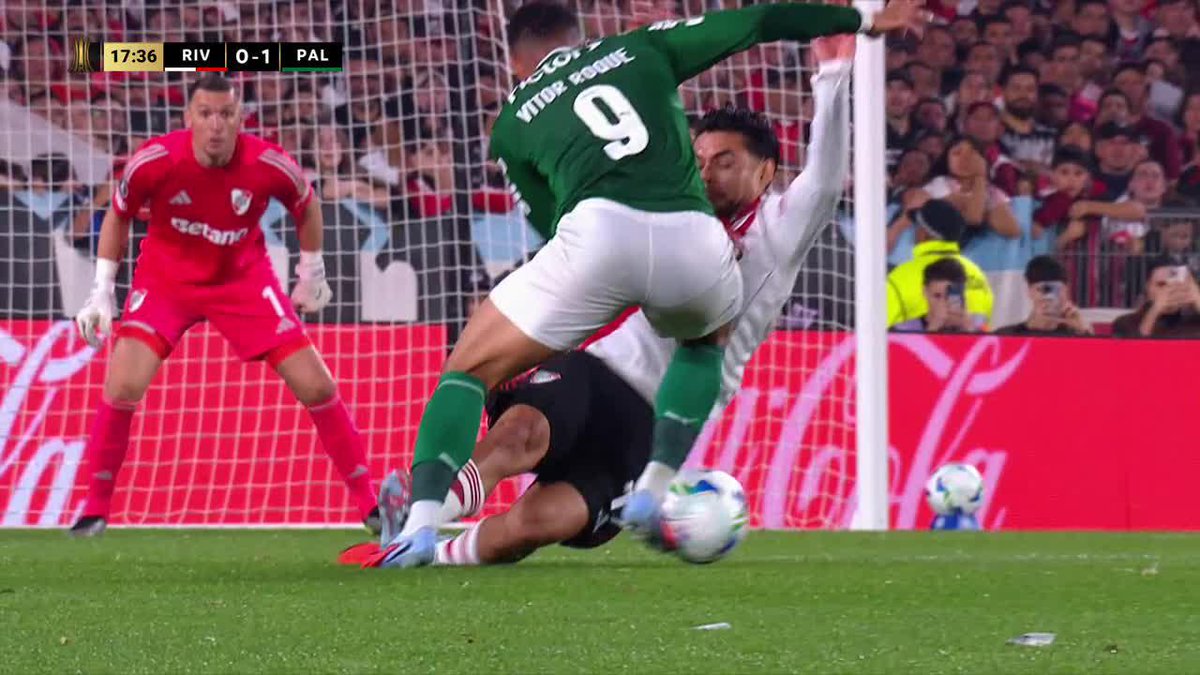 AMONESTADO PAULO DÍAZ EN RIVER. 📺 Mirá TODA la CONMEBOL #Libertadores por #DisneyPlus Plan Premium