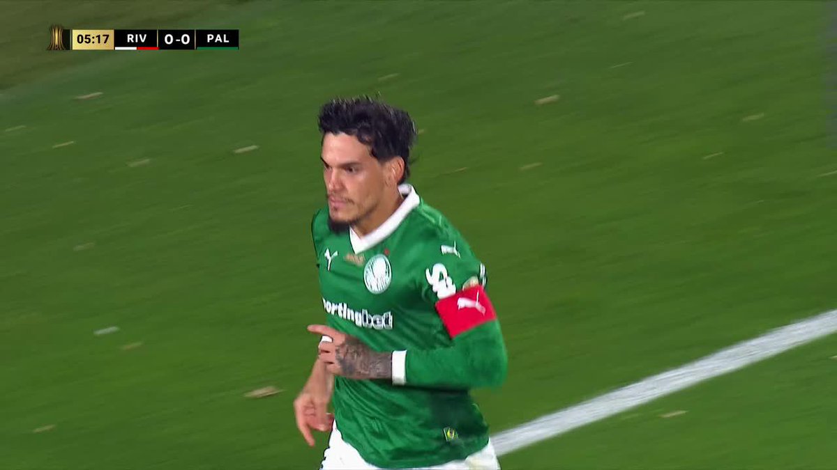 Siempre que vean a Gustavo Gomez romperla, recuerden que Guillermo se lo pidió a Angelici y Angelici le cambió el contrato haciendose la revisión Terminamos con Goltz Vergini y Magallan ese MDP. Después quiso pegar el volantazo con Izperdioz, fue peor