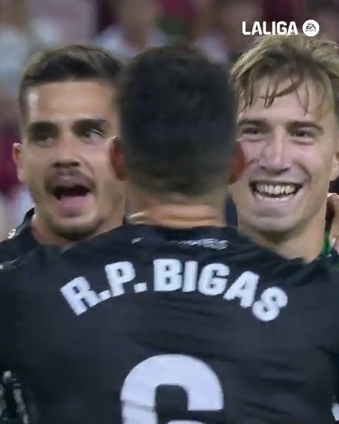 💚 André da Silva y su primer gol con el Elche Club de Fútbol. LALIGAHighlights
