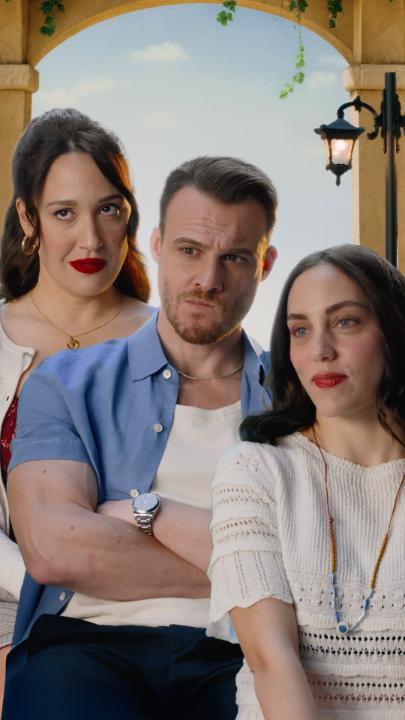 O benim hem ruh eşim hem kaderim. Platonik: Mavi Dolunay Otel şimdi sadece Netflix'te.