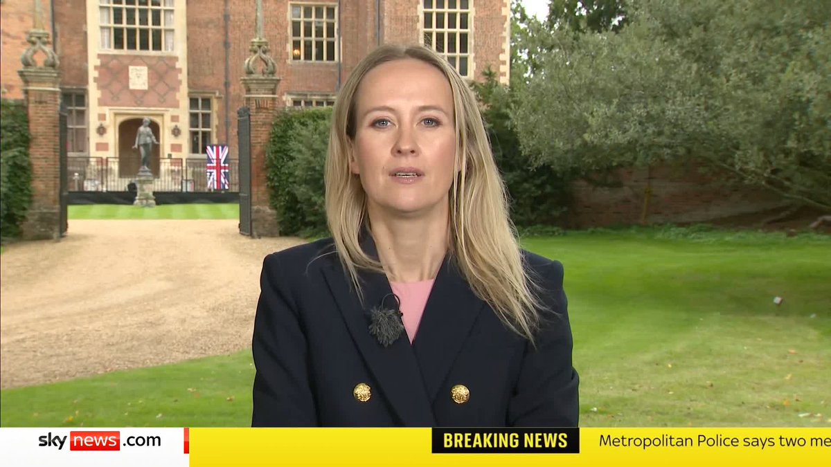 BREAKING: Bank of England holds interest rate at 4%. Sky's Business and Economics Correspondent @GurpreetNarwan has the latest. 👇🏼 🔗 Read more: 📺 Sky 501, Virgin 602, Freeview 233 and YouTube