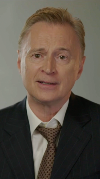 Robert Carlyle discussing The Hack, and the seemingly separate stories of Nick Davies and Dave Cook The Hack, starts 24th September at 9pm on ITV1 and ITVX #TheHack #RobertCarlyle
