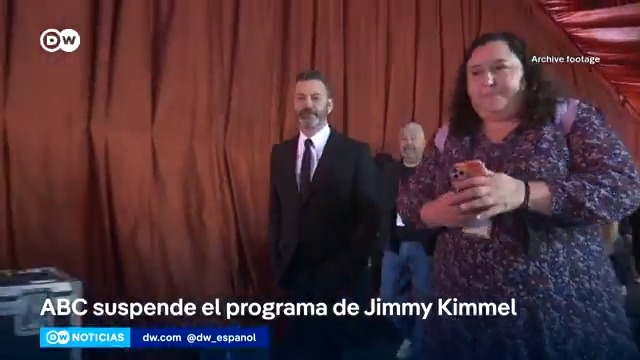 Suspenden el programa de #JimmyKimmel tras comentarios sobre #CharlieKirk La cadena ABC retirará “indefinidamente” el programa de variedades, luego de que el Gobierno de EE. UU. amenazara con acciones legales tras unos comentarios del presentador. Kimmel aseguró que el asesino de Charlie Kirk pertenecía al movimiento MAGA. /es