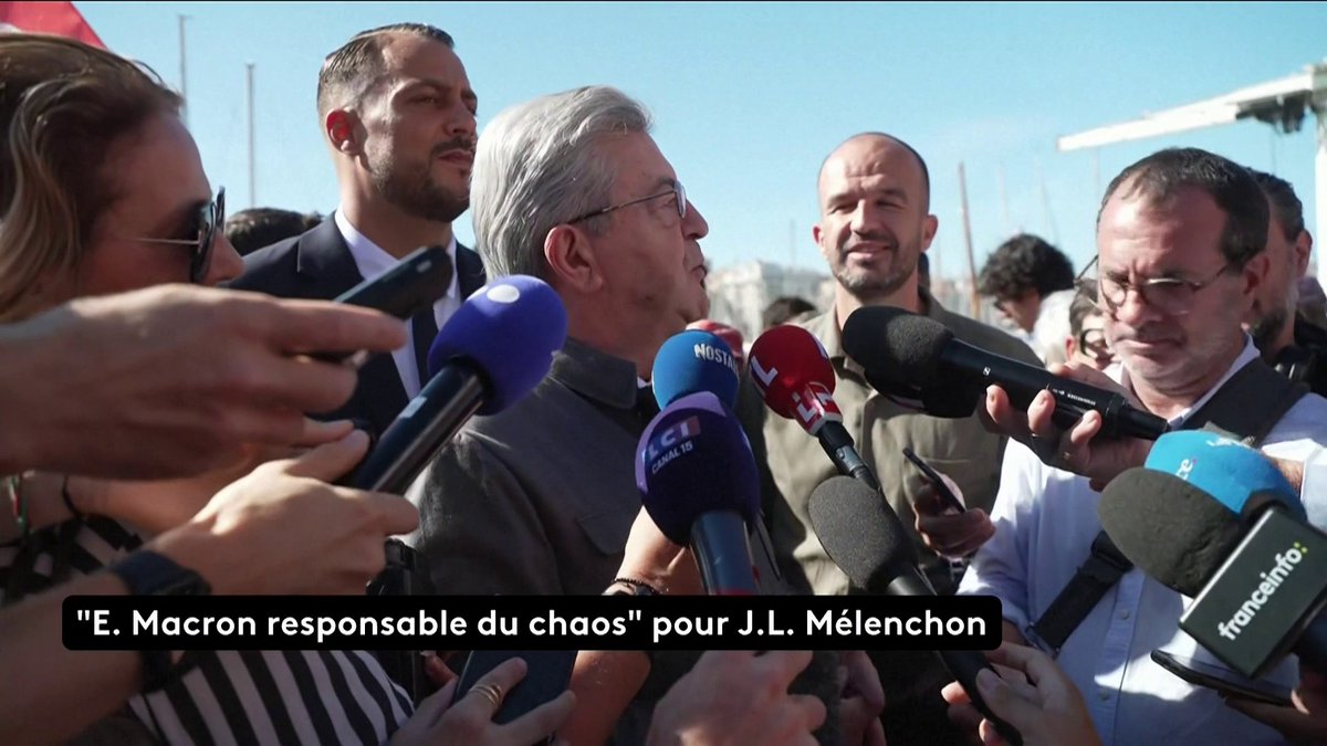 🔴 🗣 DIRECT - "Le président, c'est lui, le chaos. Tout ce qui a lieu en ce moment est le résultat de son action", déclare Jean-Luc Mélenchon, fondateur de La France insoumise. #franceinfo