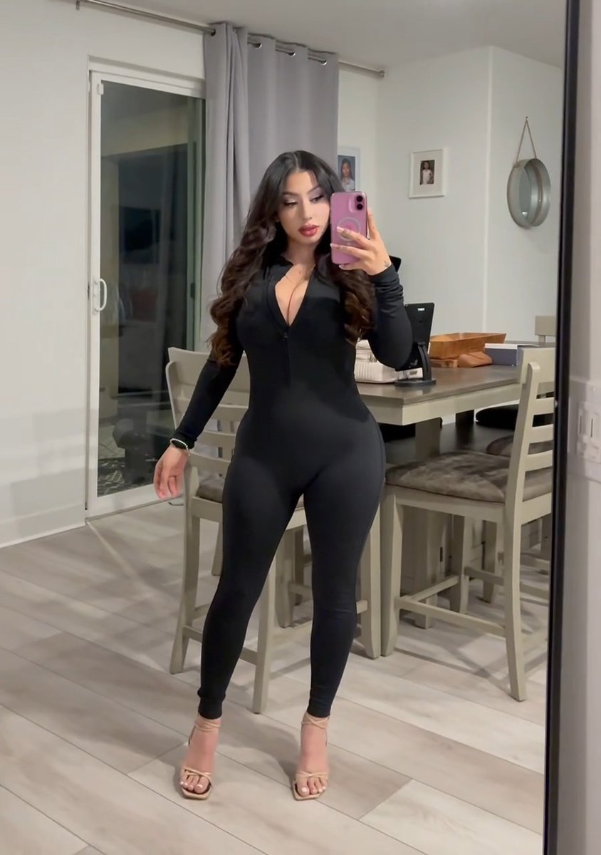wanna see the full view or keep it tease?