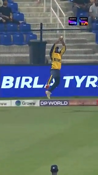 WHAT A GRAB BY KUSAL PERERA. 🤯
