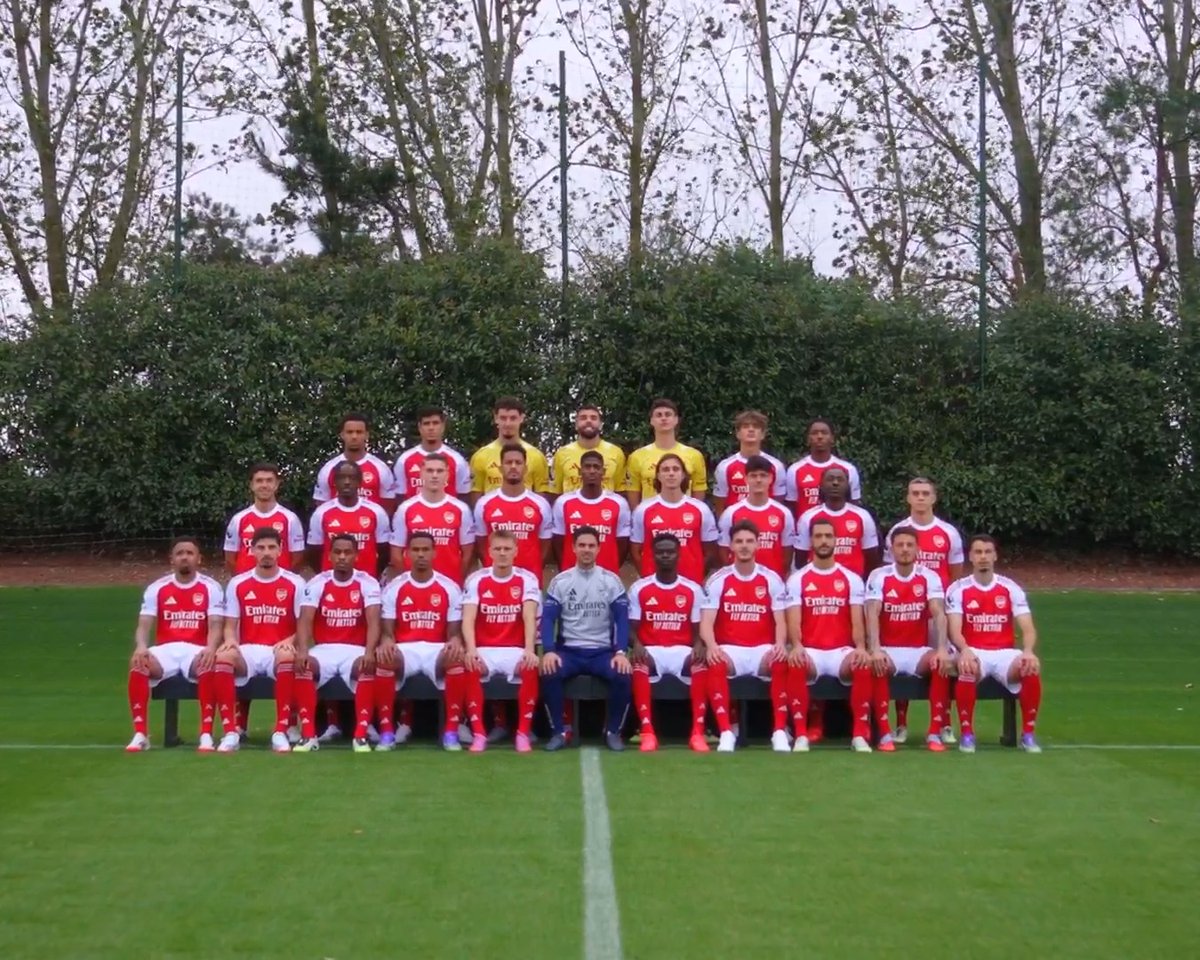 Stronger together. The Arsenal ✊