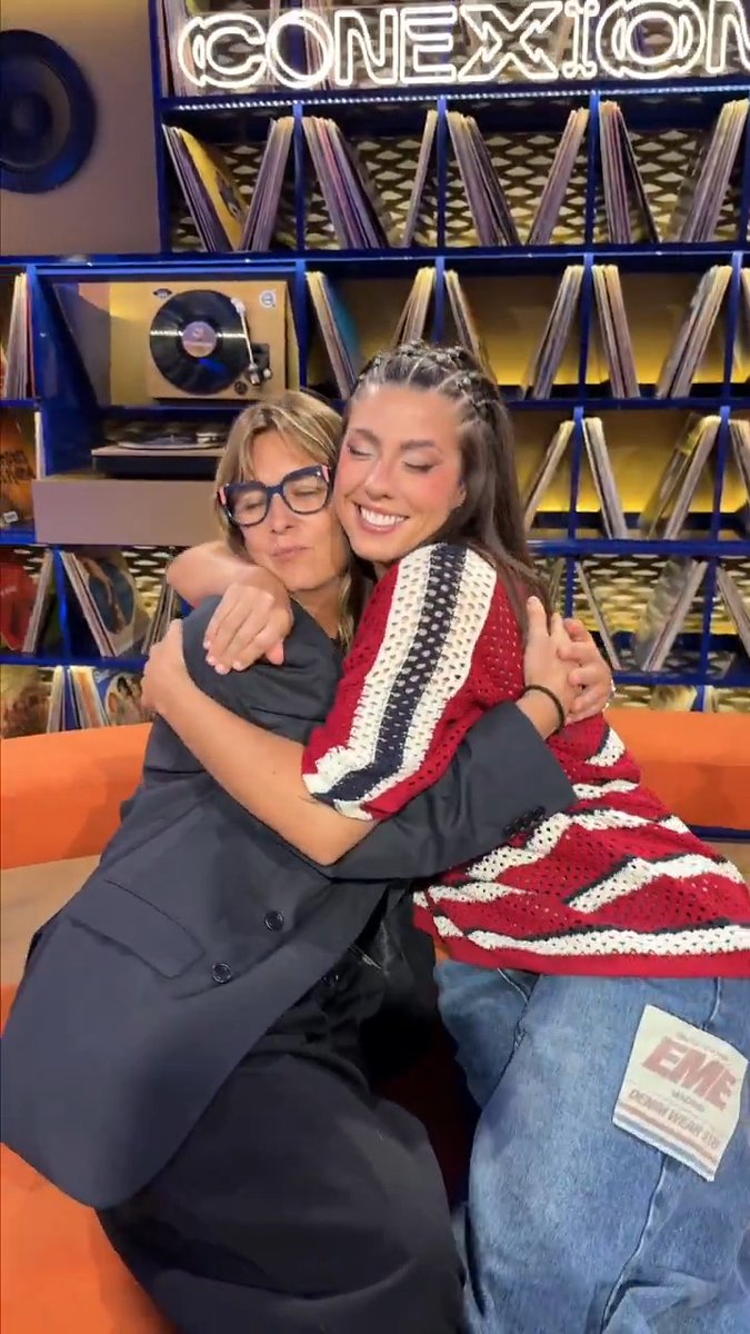 ¡El PRIMER PASE DE MICROS de #OT2025 está a punto de empezar! Noemí Galera y Miriam Rodríguez están listas ✨ Síguelo 🔴 EN DIRECTO 🔴 en Prime Video España 👉🏻