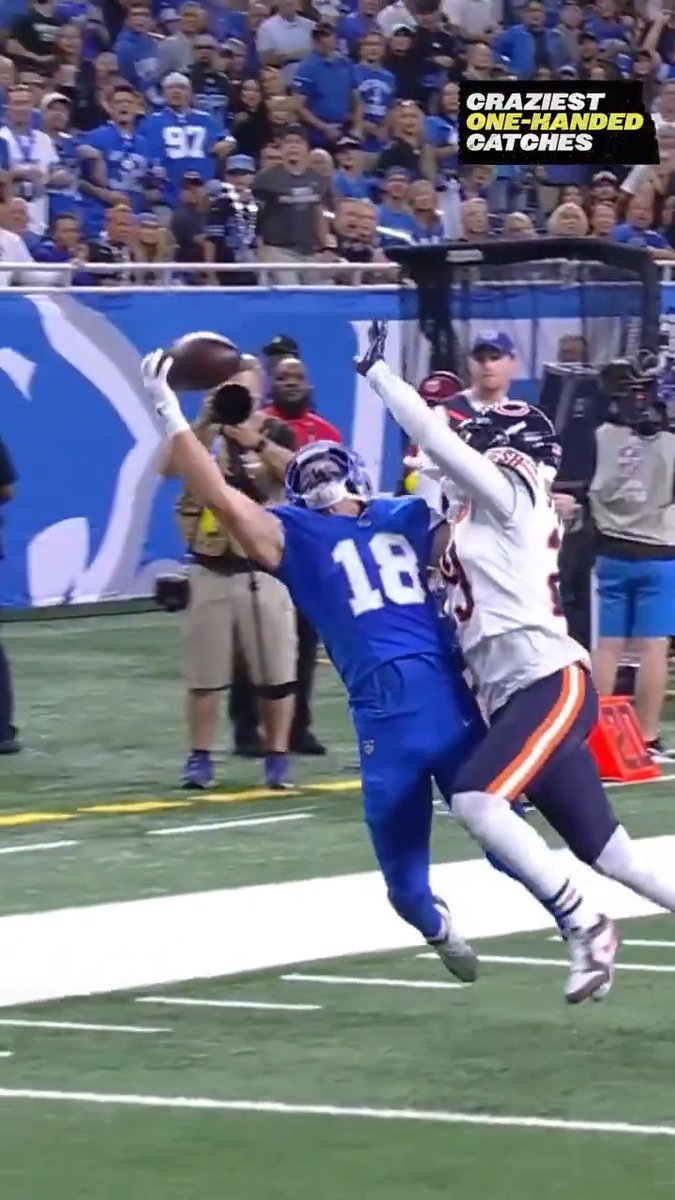 Isaac TeSlaa joins the list of some of the craziest one-handed catches ‼️