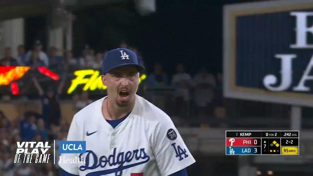 "Snellzilla delivers!" Last night's Vital Play of the Game presented by UCLA Health.