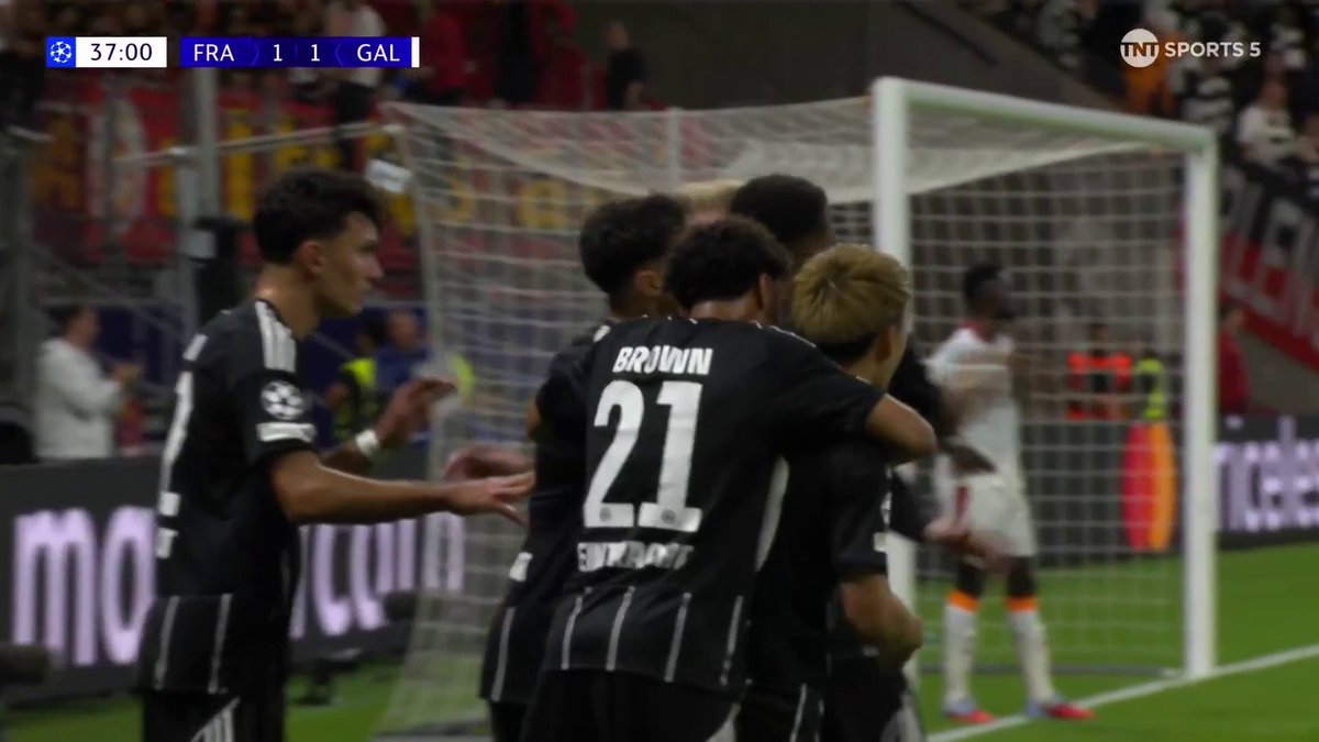 It's scrappy but it'll count 🙌 Frankfurt equalise against Galatasaray ⚽️ 📺 TNT Sports &amp; discovery+ UK