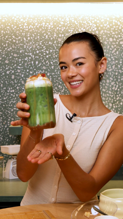 matcha level up 🍏 ashley's new sidekick Ask Studio helped inspire an apple strudel twist on her French matcha classic 🍵 the perfect fall sip for her community #MadeOnYouTube