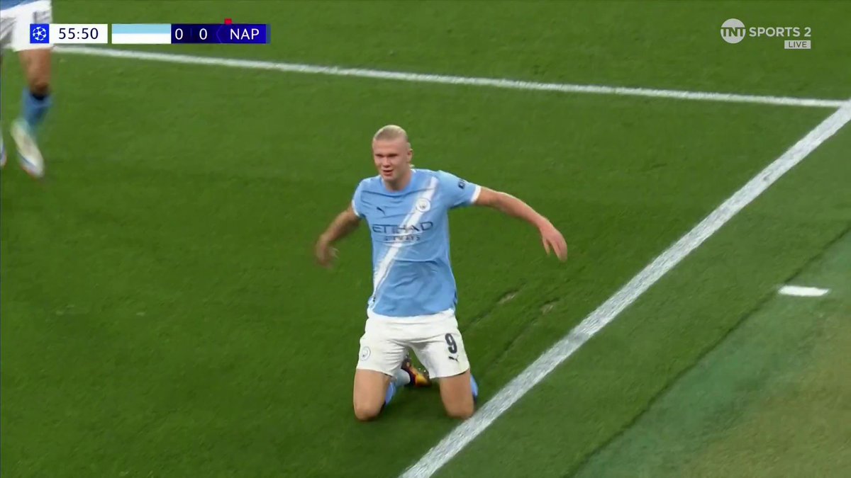 A simply fabulous header from Erling Haaland 💥 📺 TNT Sports &amp; discovery+ UK