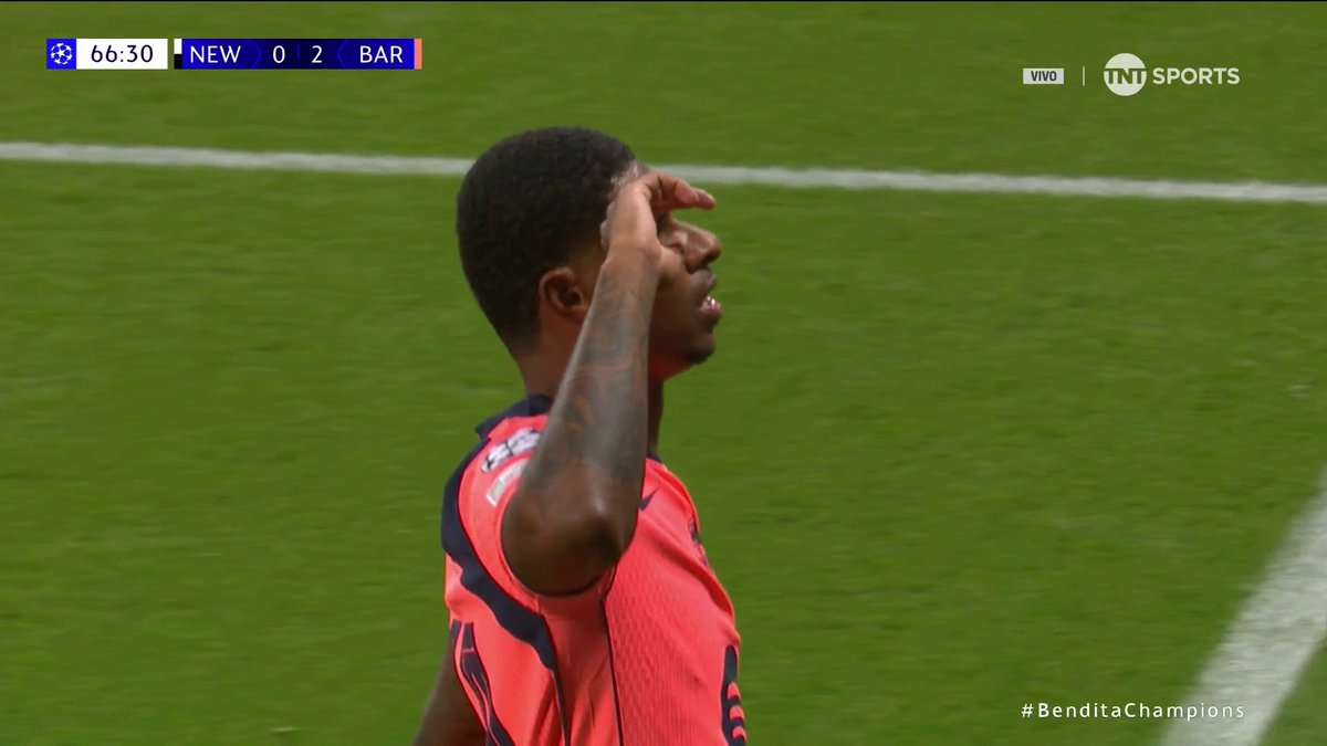 No te pases de verga qué golazo metió Rashford