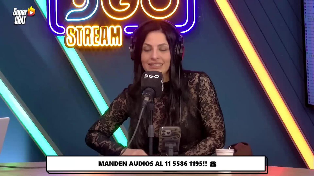 ¡Todos somos Bisexuales! En #SuperChat se charló sobre la idea de que todos somos bisexuales 🌈 Para algunos es una forma de entender la sexualidad como algo fluido, para otros no aplica en absoluto. ¿Vos cómo lo ves?