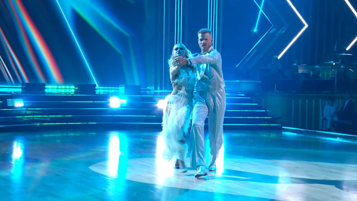 Scott Hoying and Rylee Arnold were definitely feeling that beat under their feet with that magnificent tango! 🕺 #DWTS