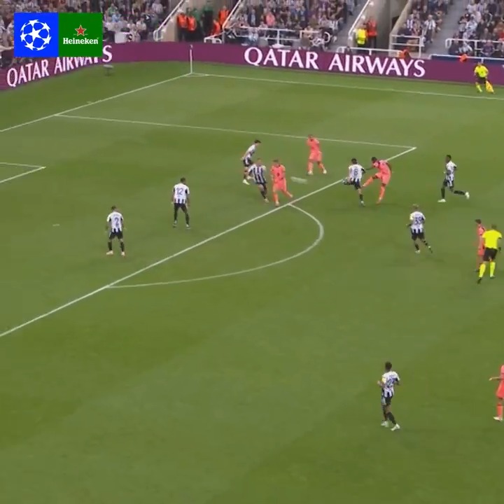 Rashford screamer 😱 Trademark Grimaldo free-kick ™️ Instinctive Can Uzun finish 🧠 Doku solo magic 🪄 Best goal here? Heineken | #UCLGOTD