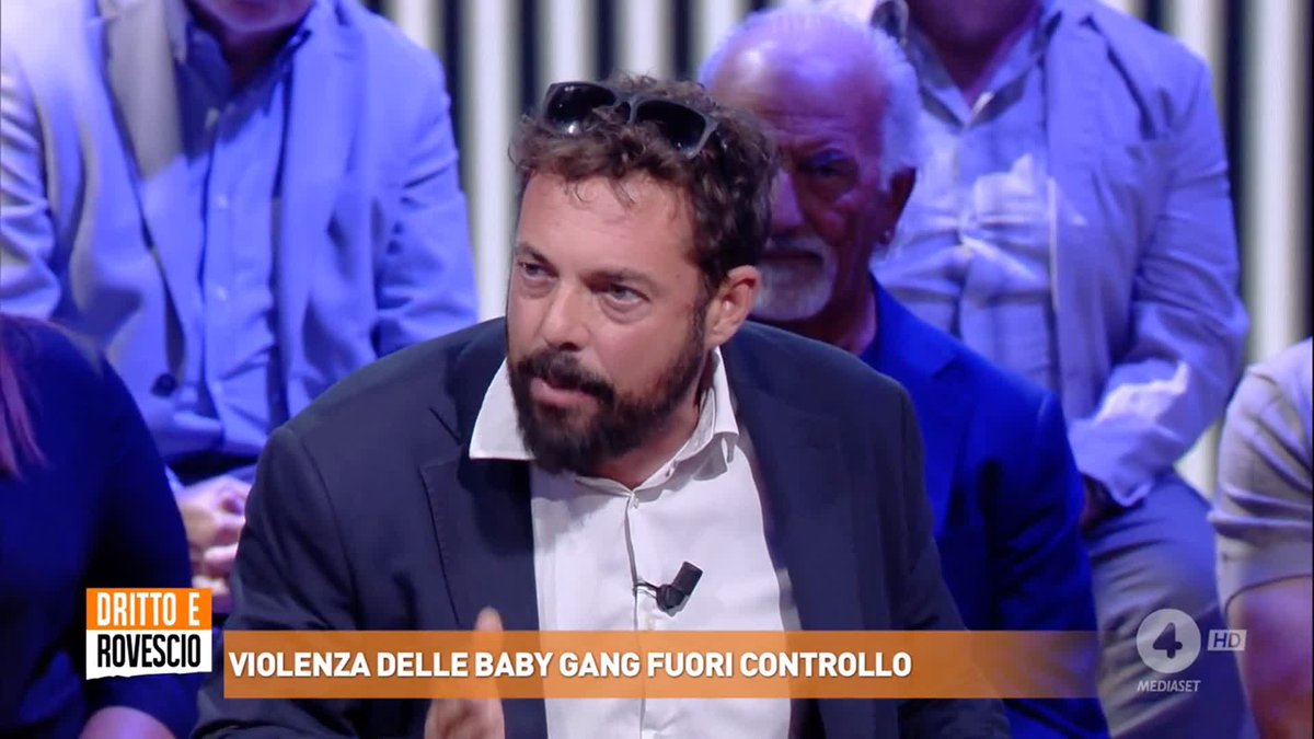 Perché nelle seconde generazioni c'è una grande rabbia? Secondo l'attivista Tommaso Cacciari il problema è legato al fatto di non avere la cittadinanza italiana. #drittoerovescio