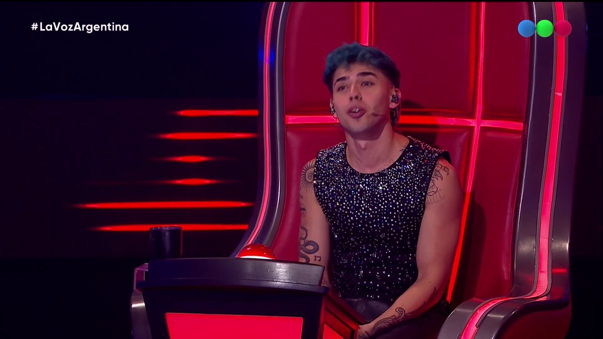 Una injusticia absoluta que Rafael haya quedado afuera de #LaVozArgentina, uno de los pocos que mostraba algo diferente